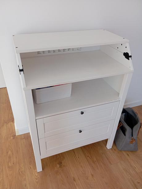 Prebalovacia komoda ikea, 