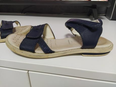 Tmavo modré sandálky., geox,33