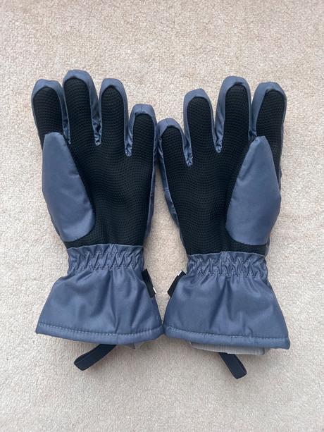 Nepremokavé lyžiarske rukavice, wedze,122