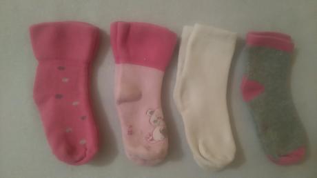 Dievčenské pančuchy + ponožky, 74