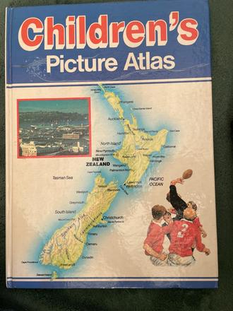 Childrens picture atlas,