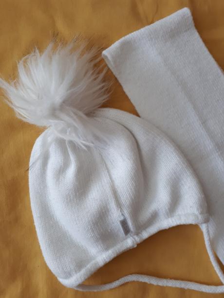 Zimná čiapka a šál, 80