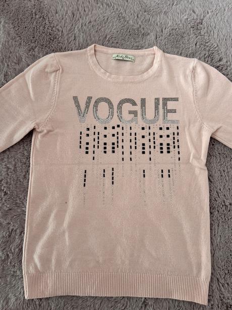 Pekný svetrík, 152