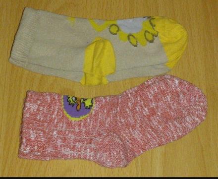 2x ponožky cena spolu, 18