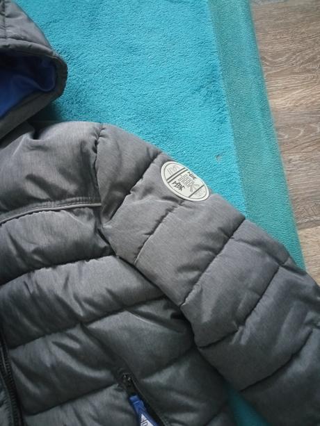 Zimná bunda s kapucňou, 158