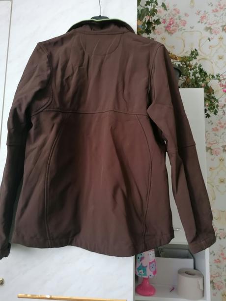 Softshellová bunda, 40