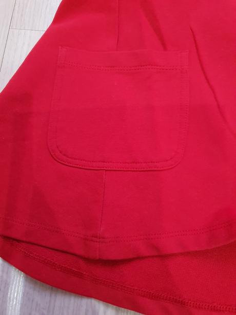 Sukna benetton, benetton,122