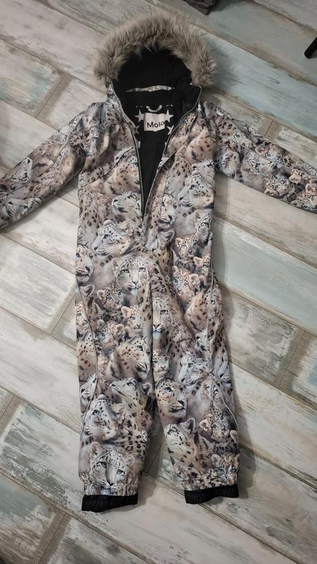 Zimný overal s ocenením, 140