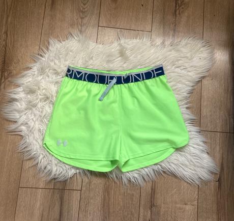 Under armou šortky, under armour,xs