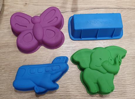 Silikonove formy na pečenie - cena spolu, 