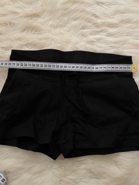 Čierne kraťasky s vreckami, h&m,146