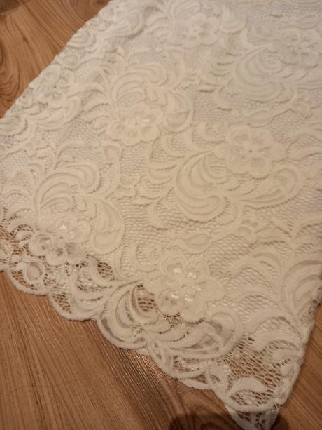 Krajkove minisaty divided, xs