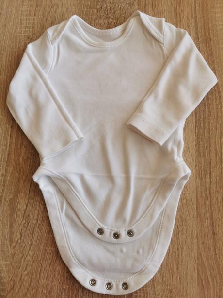 Body 9-12m, f&f,80