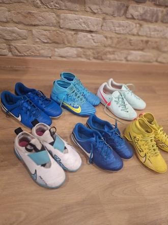 Kopačky a halovky, nike,33