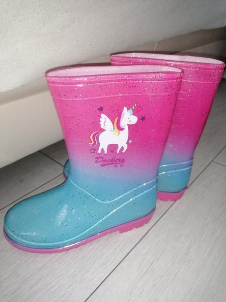 Gumáky jednorožec č. 32, 32