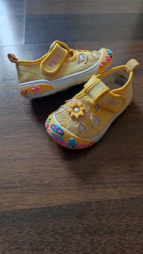 Tenisky - plátenky, peddy,21