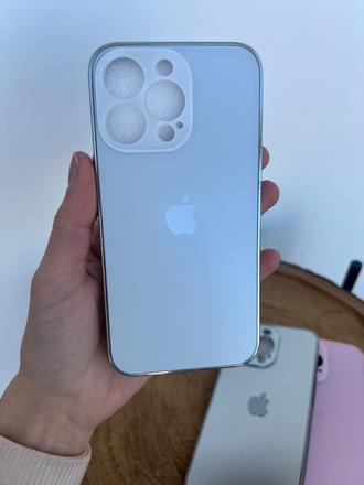 Kryt na iphone 13 pro s logom apple, apple