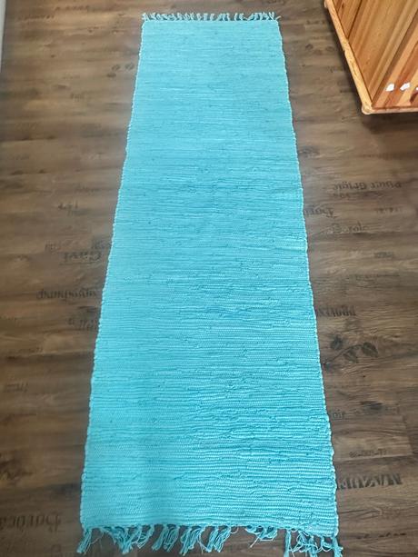 Koberček 250cm x 74cm,