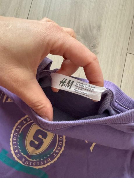 Pekna mikinka, h&m,146