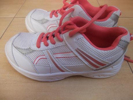 Tenisky, tesco,32