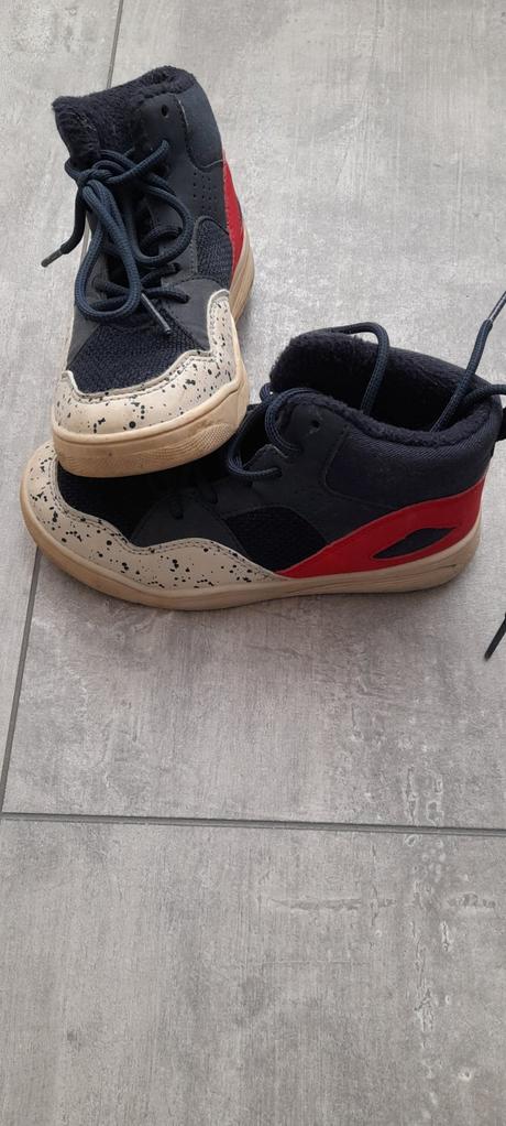 Oteplene botasky, 29