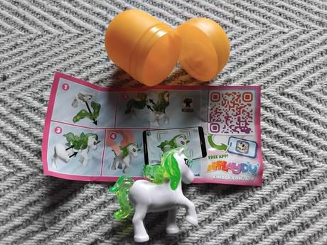 Kinder hračky dievcenske,