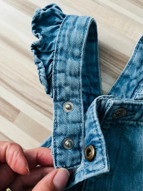 Pohodlné trakáčiky s volánikmi na trakoch, h&m,86