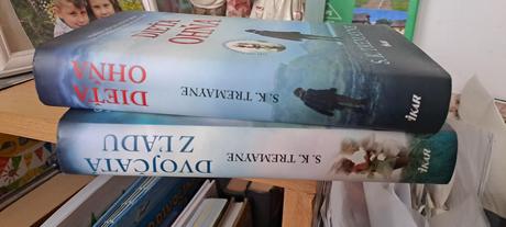 Knihy dvojčatá z ľadu a dieťa ohňa, 