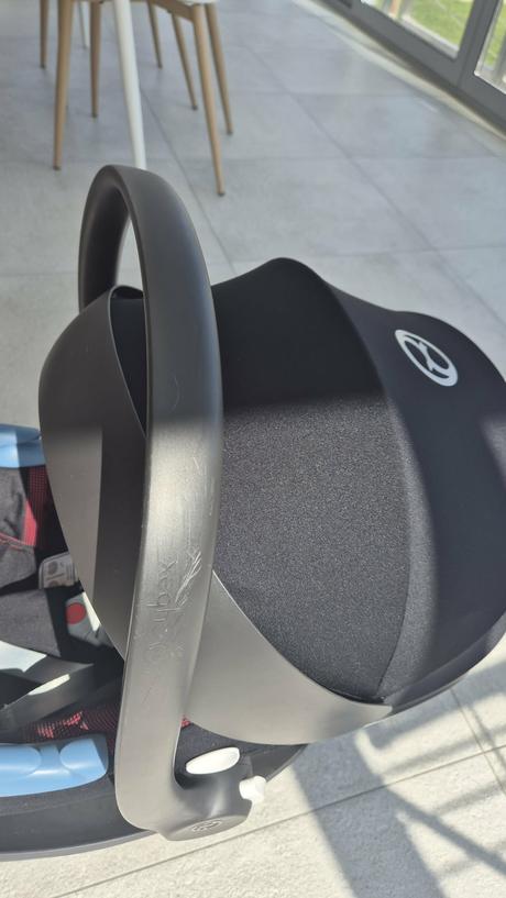 Cybex aton m i-size ferrari victory + základňa, cybex