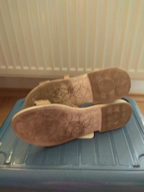 Dievčenské sandálky, 35