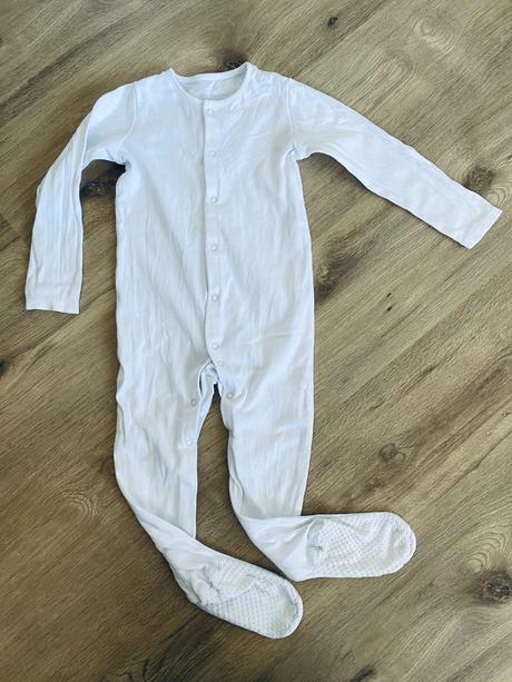Biely overal na spanie, f&f,92