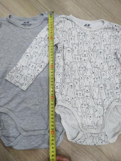2 ks body h&m, v. 92, h&m,92