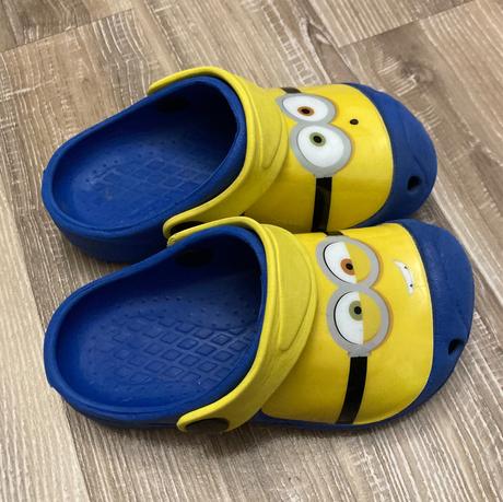 Šľapky/croksy mimóň, pepco,26
