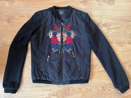 Prechodna bunda s vysivkou, reserved,38