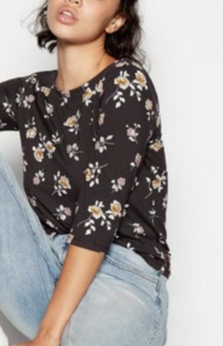 Krásne kvetinové triko, 48