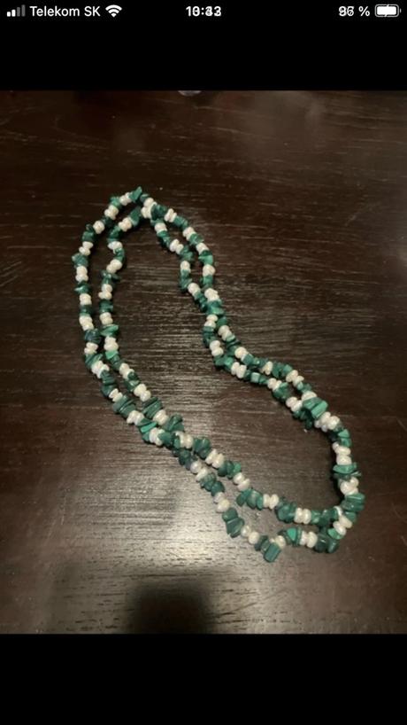 Náhrdelník malachit + riečna perla, 