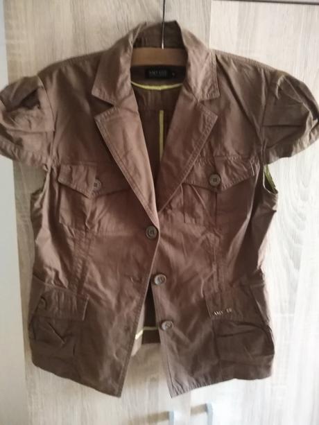 Lahky kabátik v. 42,44, 44