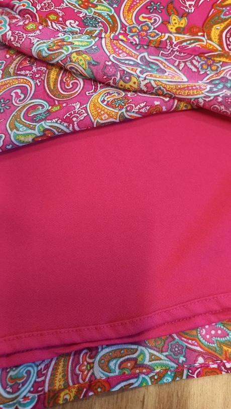 Šaty na ramienka, 42