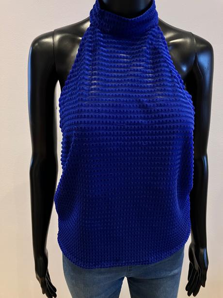 Kráľovskomodrý top okolo krku, m