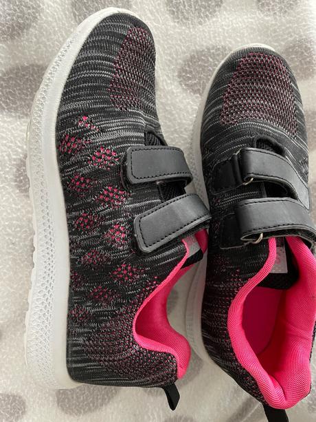 Dievčenské tenisky, 36