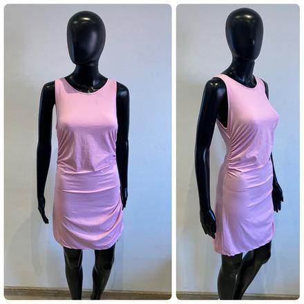 Dámske šaty nariasené ružové, s