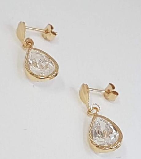 Zlaté náušnice 9k, 