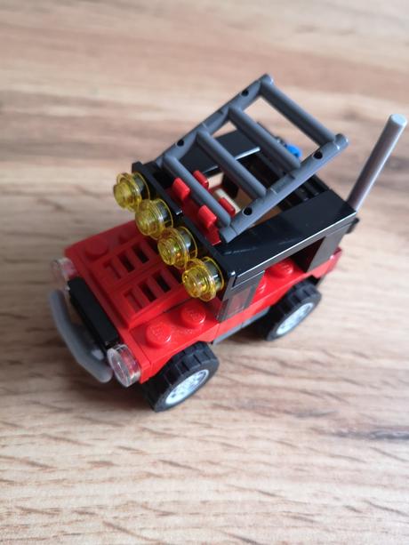 Lego 3v1 creator 31040, 