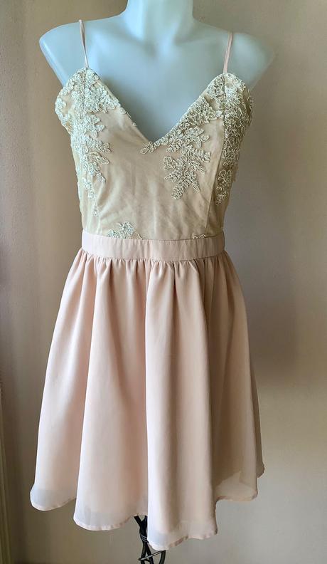 Krasne saty missguided 2+1napoly, 38