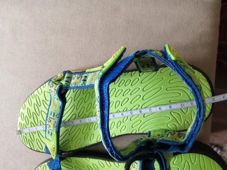 Trekingové sandálky s poštovným, 34