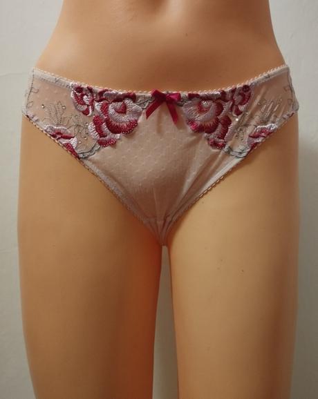 Romanticke nohavicky s kamienkami, f&f,m