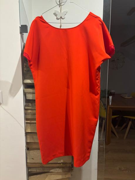 Červené šaty, reserved,42