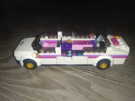 Lego limuzina,