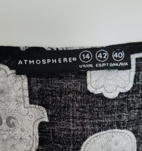 Kratšia blúzka, atmosphere,xl