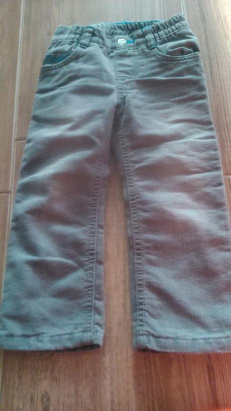 Zateplnené rifle 2-3 roky, lupilu,86